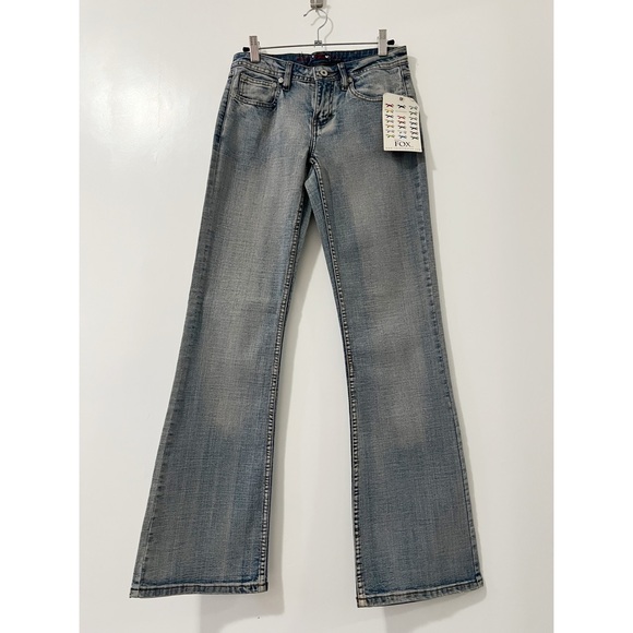 The Retro Fox Denim - The Retro FOX Y2K Vintage Low Rise Lightwash Flare‎ Jeans Size 3/4